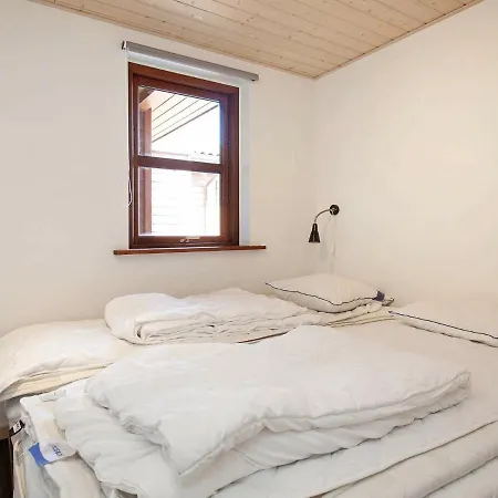 Casa de Férias Four-bedroom Holiday In Idestrup 2