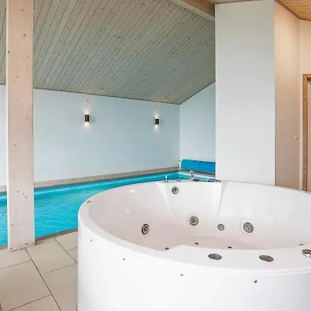 Four-bedroom Holiday In Idestrup 2 Casa de Férias