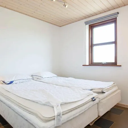 Four-bedroom Holiday In Idestrup 2 Casa de Férias Bøtø By